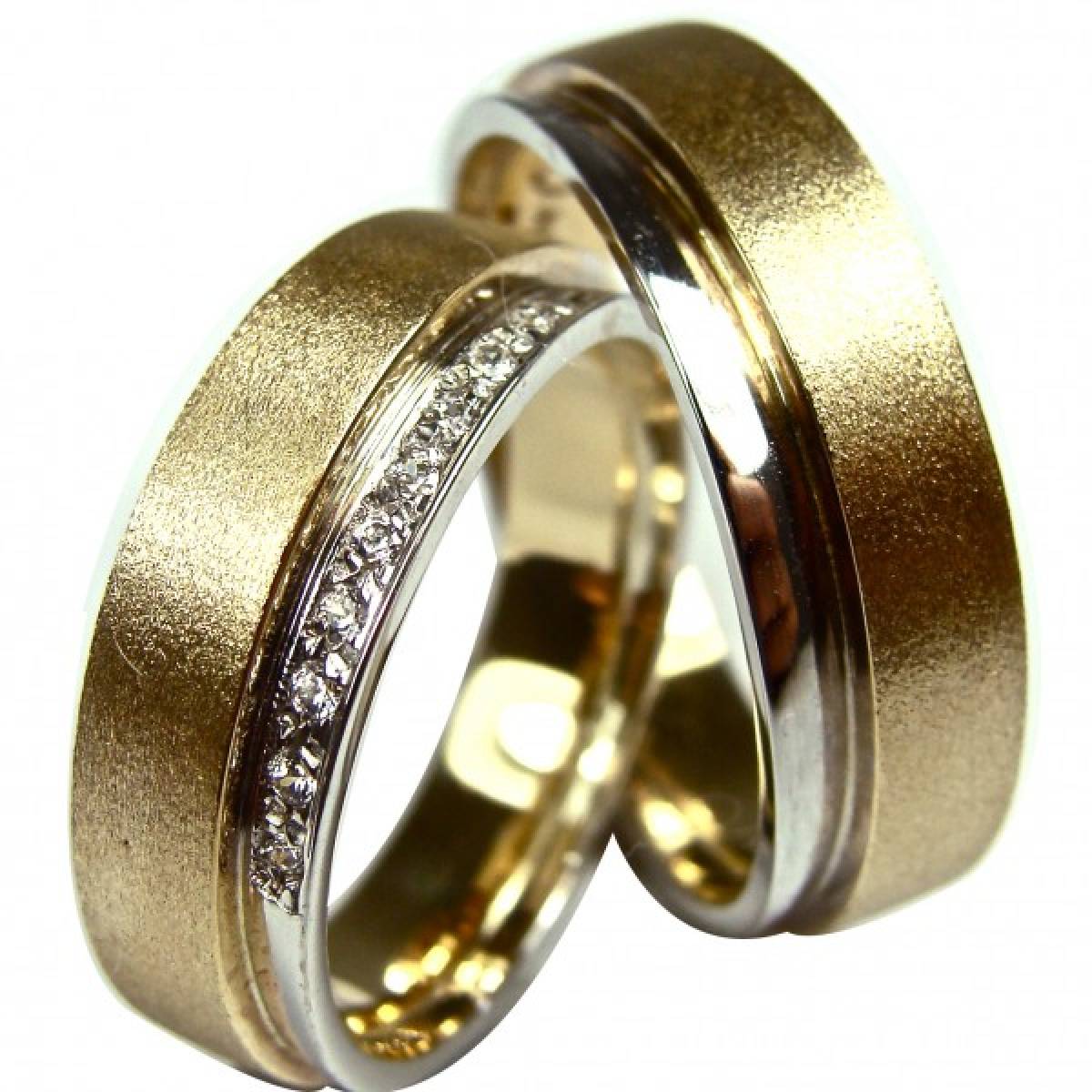 Alianças de Casamento em ouro bicolor com diamantes ou zircónias